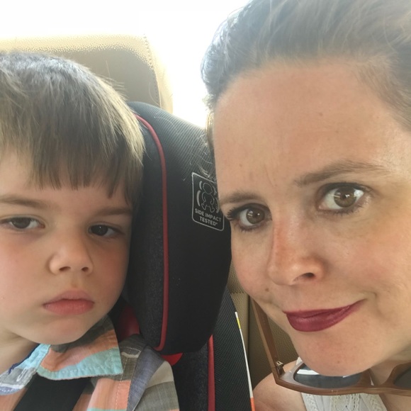 Meet your Posher, Lisa the sometimes actress - Picture 4 of 8